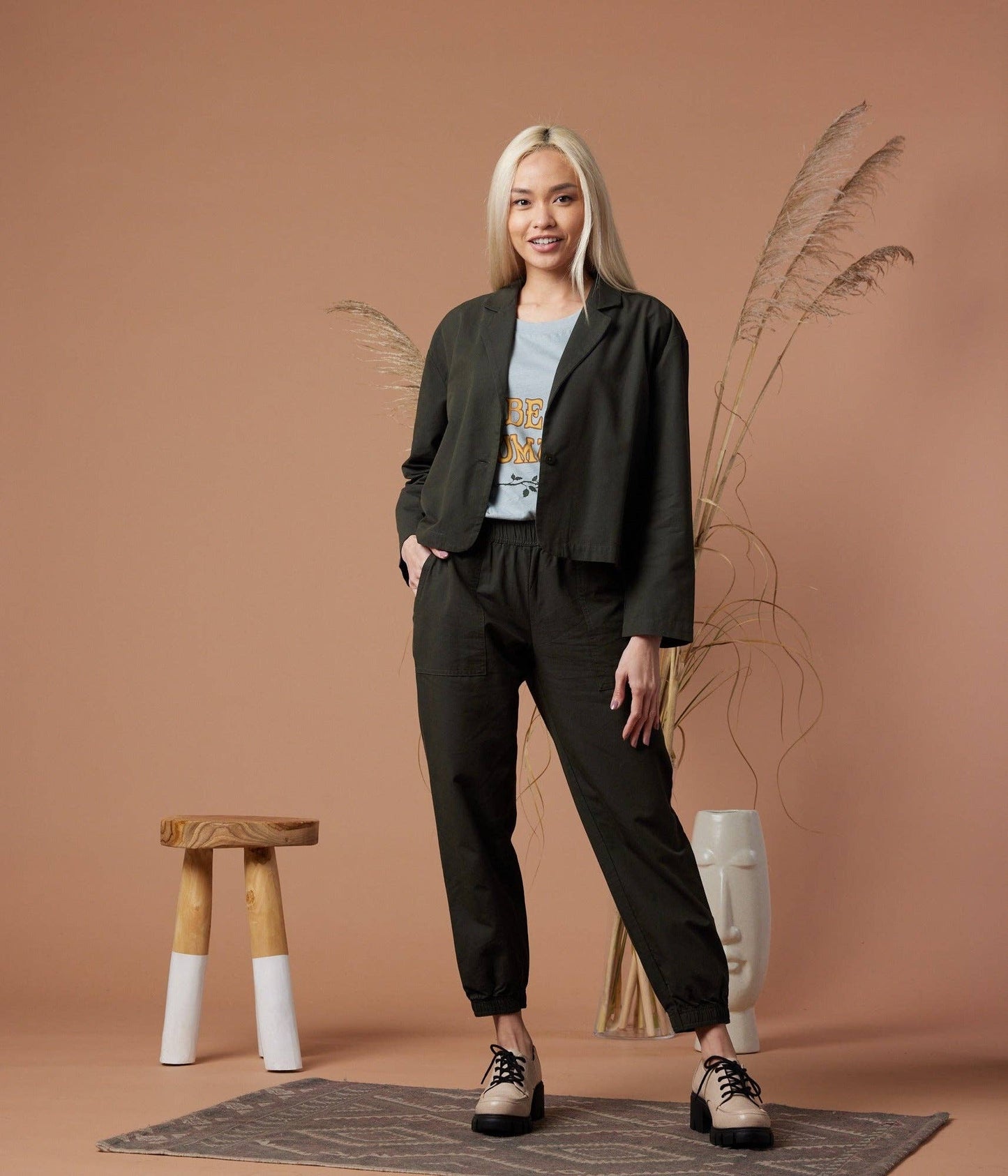 Lesley Pant