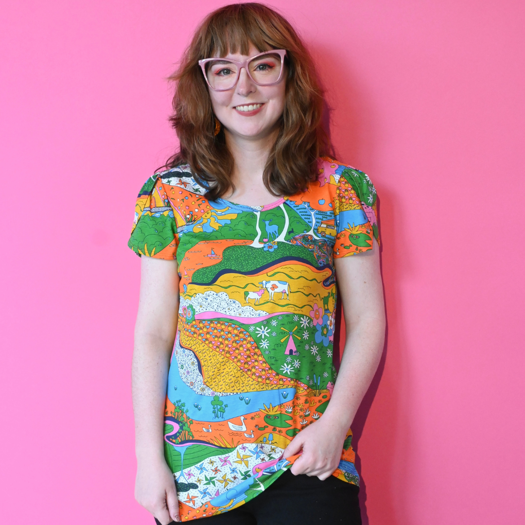 Landscape Tulip Sleeve Tee in Rainbow Farm